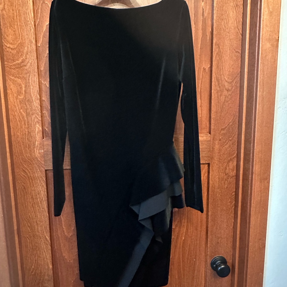 Chiara Boni Modesta Velvet Midi Black Long Sleeve Dress